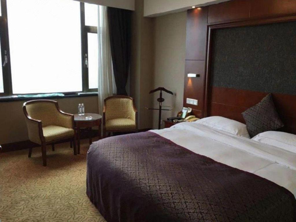 Yantai Golden Gulf Hotel Exterior foto